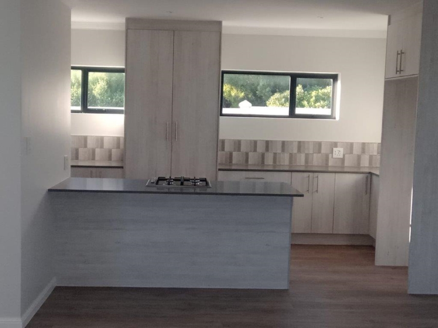 3 Bedroom Property for Sale in Paradise Beach Eastern Cape